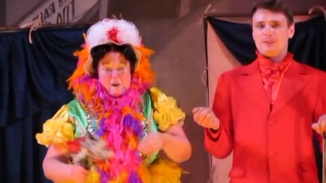 За двумя зайцами в гл. роли Руслана Писанка смотреть онлайн