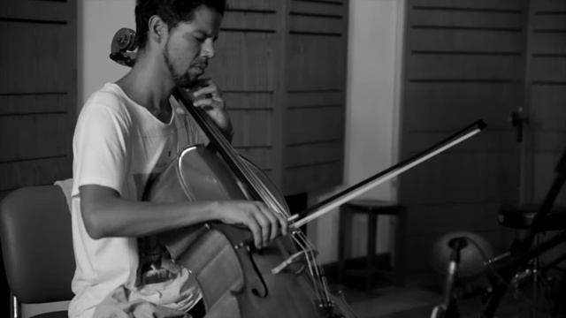 Contemporary Cello Music FIL UNO / VIOLONCHELO SOLO -EXPULSION- HD, modern experimental instrumenta смотреть онлайн