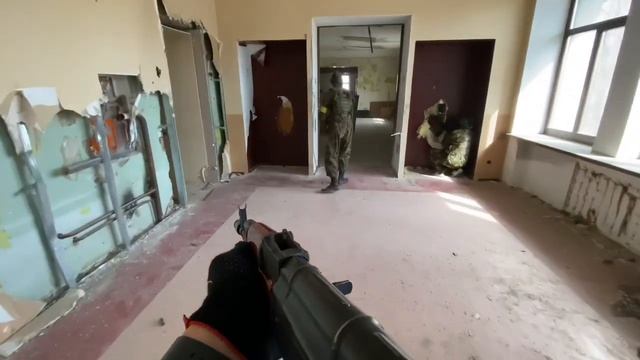 Командная военно-тактическая игра на честность с применением специально мягкой пневматики смотреть онлайн