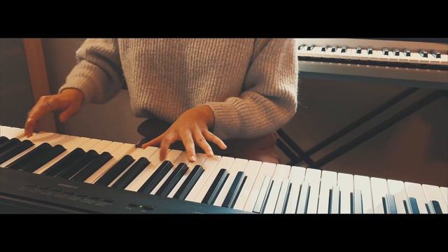 Billie Eilish & Khalid - Lovely - Piano Cover by Helene смотреть онлайн