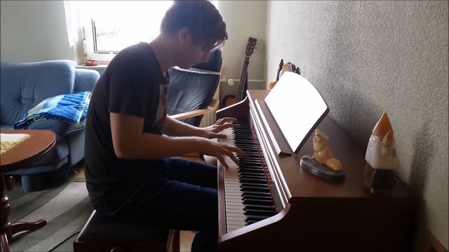 SKYRIM MAIN THEME HD Piano смотреть онлайн