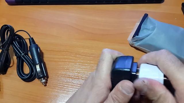 Распаковка Soshine H2 Digital 2 для измерения и зарядки емкости батареек смотреть онлайн