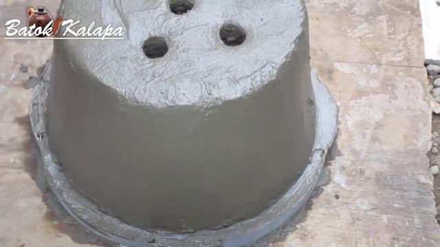 Cara Gampang Membuat POT Sederhana dari semen & pasir Eps #02 смотреть онлайн
