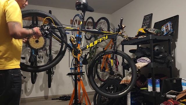 Introducing "Goldmember" Huffy Torreya #bikedrfrankenstein #explore #fun #support #happiness #love смотреть онлайн