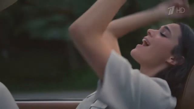 Реклама Boss Alive   Эмма Робертс What's Up