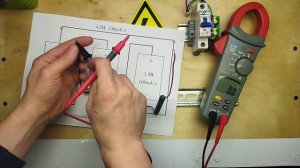 Последовательное и параллельное соединение аккумуляторов. Примеры и расчёт простым языком