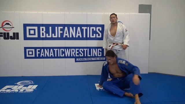 Right vs Left Side Hand Positioning in Judo By Shintaro Higashi смотреть онлайн
