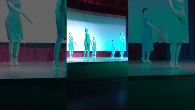 Танцевальная композиция на песню в исполнении Анны Герман 