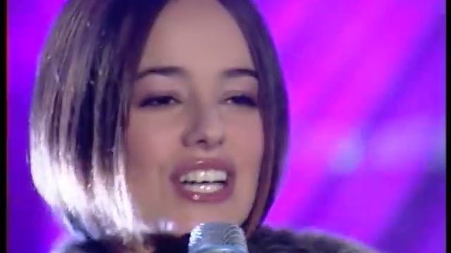 Alizee - Moi Lolita - live (HQ) смотреть онлайн