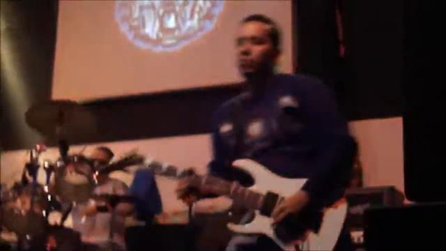 Accept cover (Banda Metalheart) - Metal Heart 18/06/11 смотреть онлайн