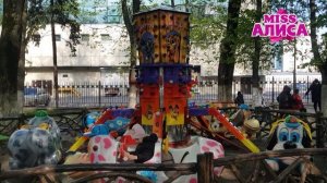 МИСС АЛИСА В КИНОТЕАТРЕ СМОТРИТ ЛЮБИМЫЕ МУЛЬТИКИ, ПОЗДРАВЛЯЕТ ПОДПИСЧИЦУ, КУШАЕТ ПИЦЦУ ВЕСЕЛИТСЯ В П