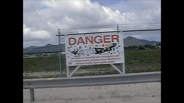 Maho Beach, Princess Juliana International Airport смотреть онлайн