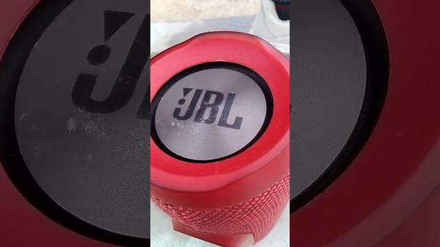 Басс тест колонки Jbl charge 3.Оригинал смотреть онлайн