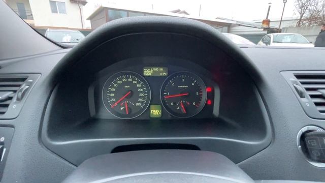 Volvo C30 1.6 смотреть онлайн