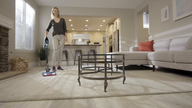 The indicator light on the Shark® APEX® DuoClean® with Zero-M® Corded Stick Vacuum is flashing red смотреть онлайн