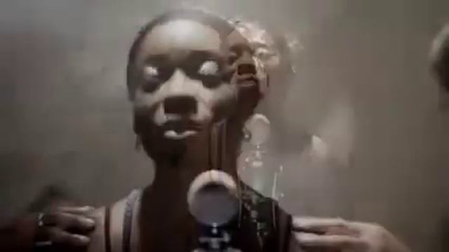 Simply Falling -- Iyeoka ( Official Music Video) смотреть онлайн