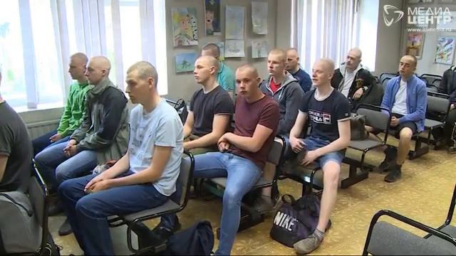 Отправка череповецких призывников в элитные войска смотреть онлайн
