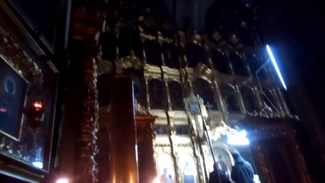 Ранняя воскресная служба в Покровском соборе, 6.30 утра. смотреть онлайн