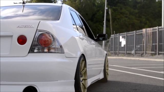 White Gold Altezza смотреть онлайн