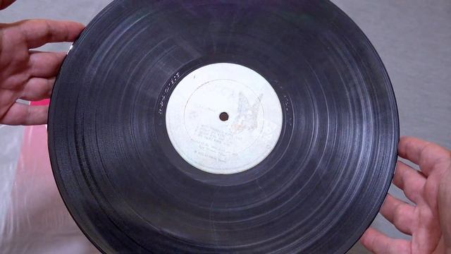 Обзор и сравнение пластинок Queen - I смотреть онлайн