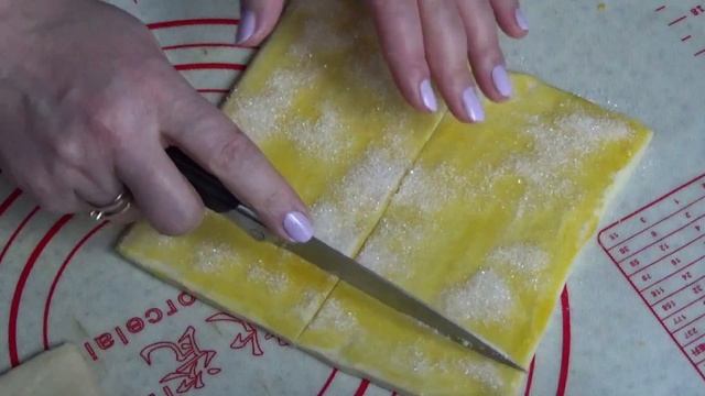 Экспресс слойки к чаю//Бюджетная выпечка//Улетают в миг))) смотреть онлайн