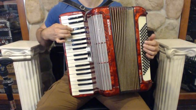 5473 - Red Hohner Tango IM Piano Accordion MM 37 96 $799 смотреть онлайн