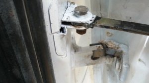 Провисла дверь пассат б3 б4(passat b3 b4)