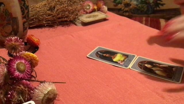 ?ПОЗВОНИТ ЛИ ЗАГАДАННЫЙ МУЖЧИНА, ЧТО ЧУВСТВУЕТ И КАК БУДЕТ ПОСТУПАТЬ? ТАРО ГАДАНИЕ ОНЛАЙН смотреть онлайн