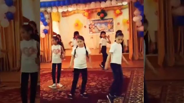 Текели выпуск - 2017, 4 "Б" класс танец девочек смотреть онлайн