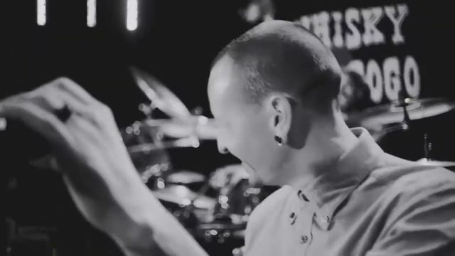 Linkin Park & Mercedes AMG Living Performance – Mercedes Benz original смотреть онлайн