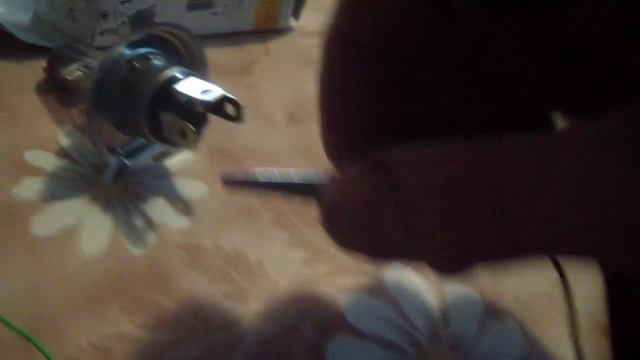 Ваз 2115.Регулировка фар.Сгорает предохранитель на ближний свет. смотреть онлайн