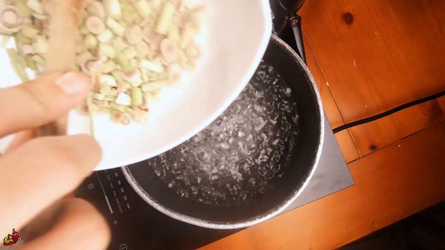 How to Make Lemongrass Tea with Ginger - Thai Style Recipe смотреть онлайн