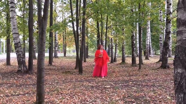 "Отговорила роща золотая", (песня на стихи Сергея Есенина). Поёт Надежда Чичина. смотреть онлайн