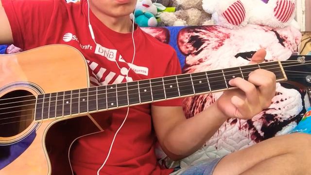 А мы не ангелы парень на гитаре (Fingerstyle guitar cover) смотреть онлайн