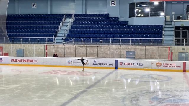 Первое выступление Наточки. Юный фигурист. Кондопога. 23.04.2022. 1 место смотреть онлайн