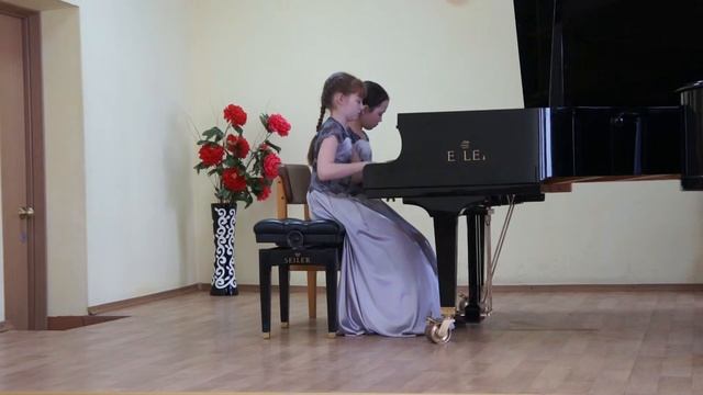 Колегова Лиза и Князева Даша смотреть онлайн