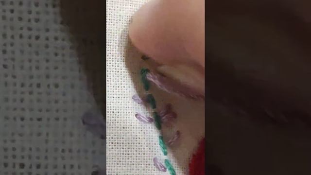 Сегодня небольшое отступление от темы рисования) Решила попробовать вышивание гладью. смотреть онлайн