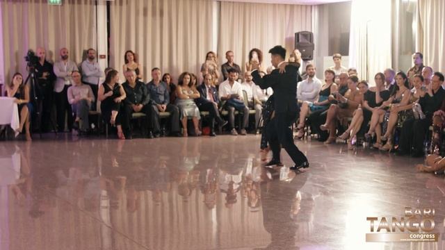 Bari Tango Congress 2022 Sebastian Achaval Roxana Suarez 1/3 смотреть онлайн