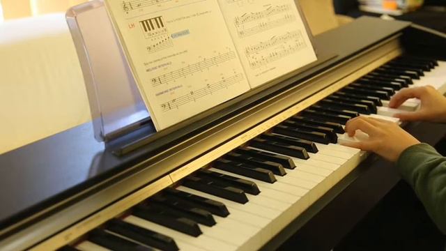 CASIO PRIVIA PX-730 смотреть онлайн