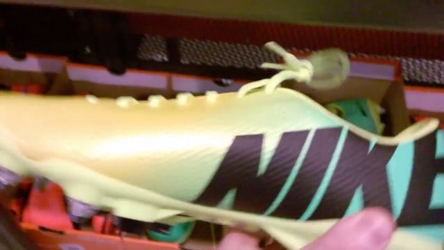 NIKE Бутсы CR7 Роналду Цена в Европе Portugal смотреть онлайн