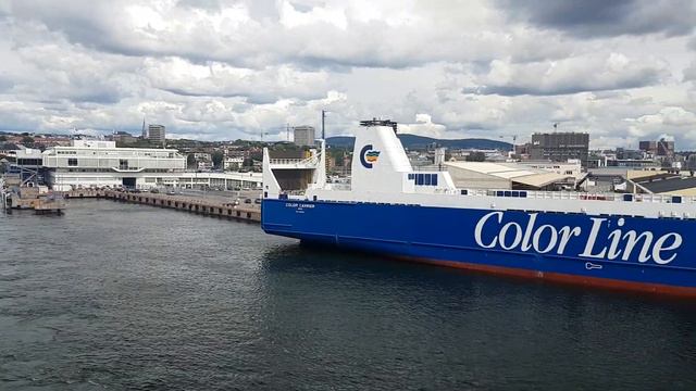 M/S Color Magic leaves Oslo (feat. Color Carrier) смотреть онлайн