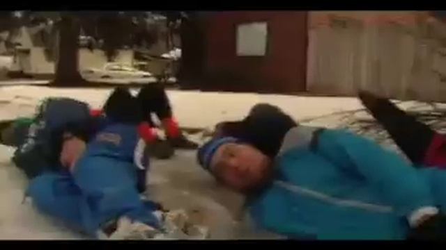 The Pizza Show sketch - Ball Tapper смотреть онлайн