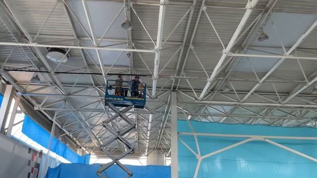 Высоконапорная канальная сплит-система. Кондиционирование для выставочного павильона. смотреть онлайн