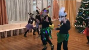 танец дикарей д.с № 2 гр.№ 7 г.Сатка