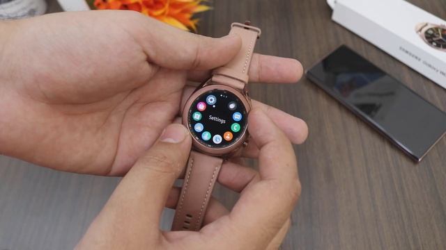 Samsung Galaxy Watch 3 Detailed Review Mystic Bronze (HINDI) смотреть онлайн