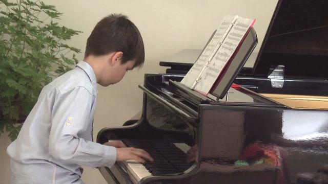 J.S. Bach. Little Prelude N5 in d Minor BWV 926 / И.С. Бах. Маленькая прелюдия N5 ре минор BWV 926 смотреть онлайн