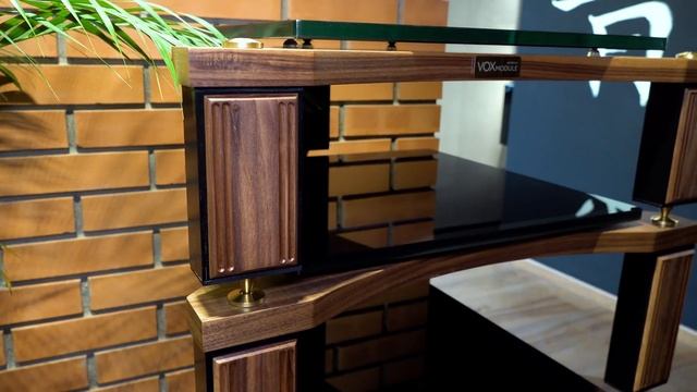 Отличная мебель для Вашей техники + КОНКУРС - дарю подставку под винил! смотреть онлайн