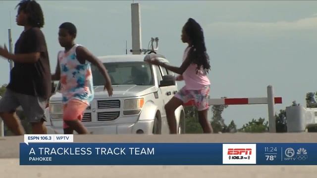 A trackless track team смотреть онлайн