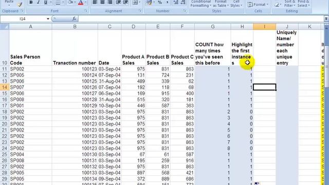Remove duplicates but keep first instance in Excel (formulas- NO VBA) смотреть онлайн