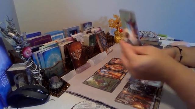 Pick a Pile Reading. Time stamped in comments. смотреть онлайн